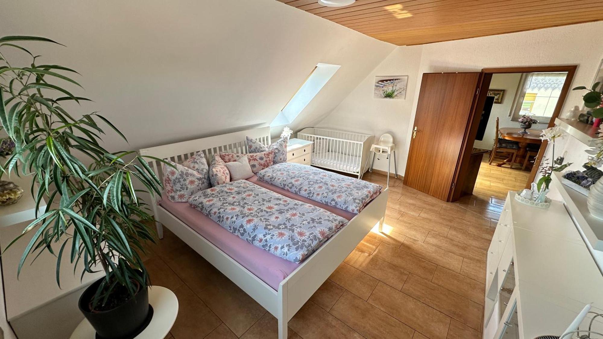 Apartment Gaestezimmer Zum Waldsachsener Grund *