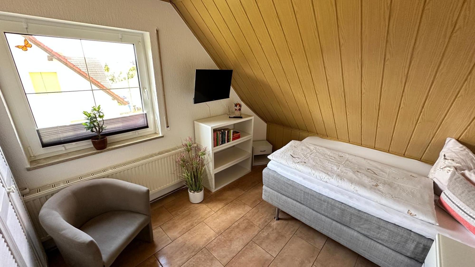 Apartment Gaestezimmer Zum Waldsachsener Grund